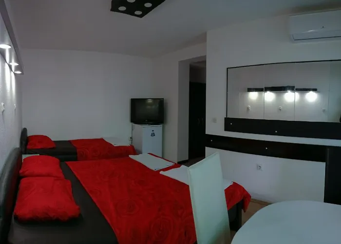 Kice Apartments