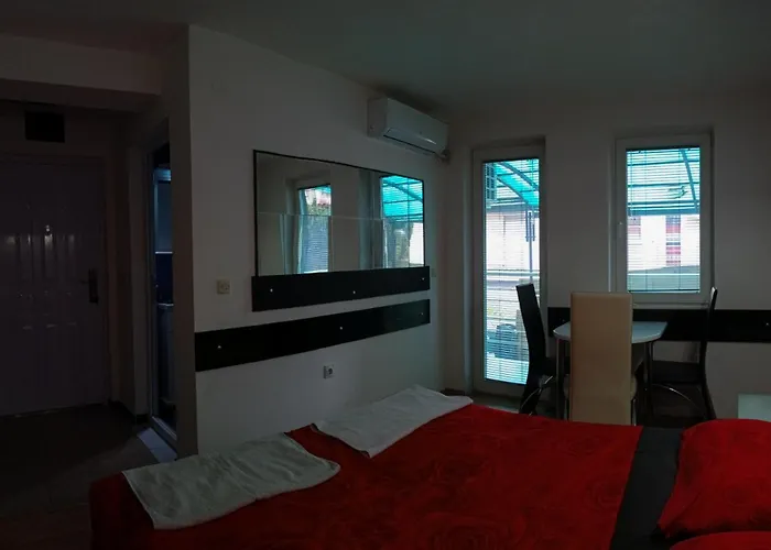 Kice Apartments